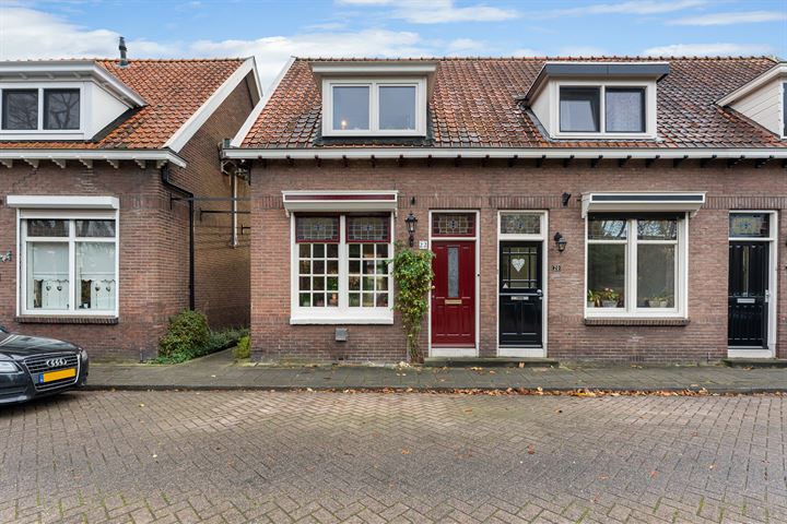 Hoogtstraat 22 in Hendrik-Ido-Ambacht foto