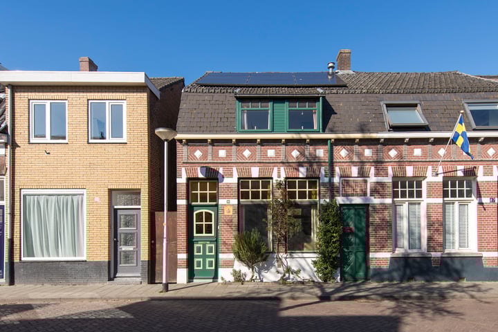 Hoogvensestraat 89 in Tilburg foto