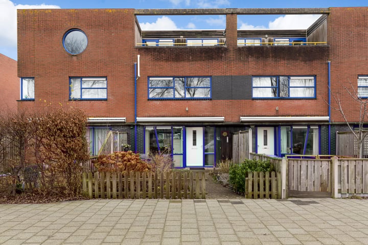 Hoogvlietsekerksingel 338 in Hoogvliet Rotterdam foto