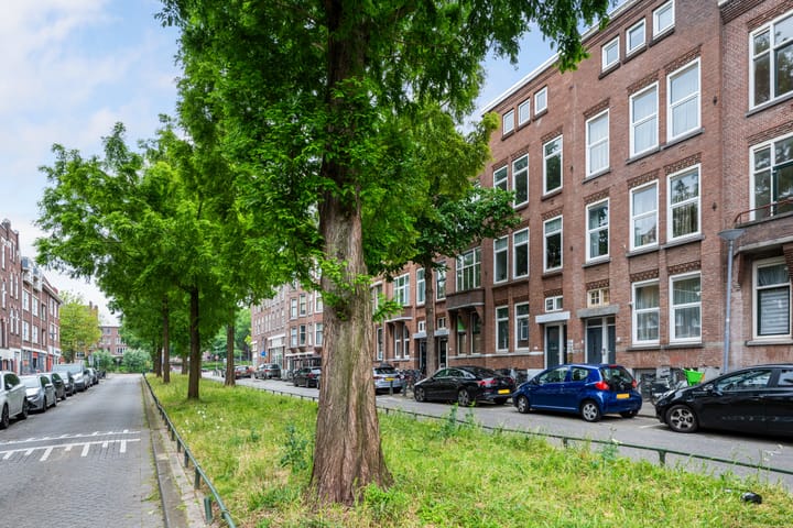 Hooidrift 153A-02 in Rotterdam foto