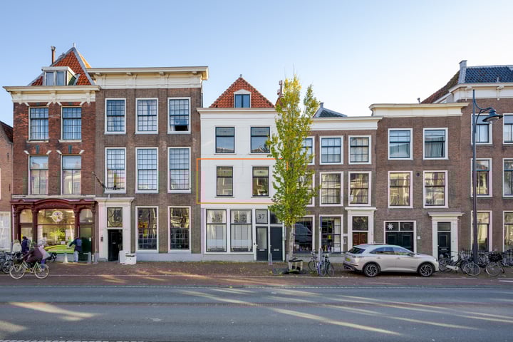 Hooigracht 37A in Leiden foto