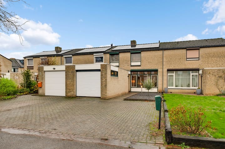 Hoppertstraat 6 in Stramproy