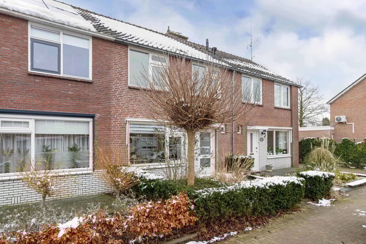 Hopperus Bumaperk 28 in Drachten foto