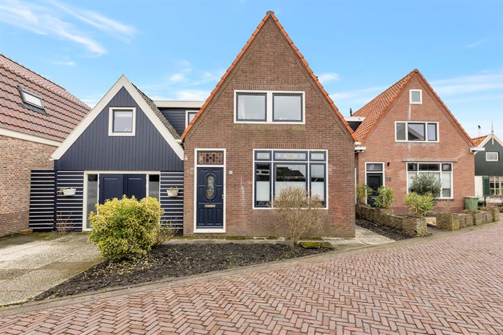 Horn 61 in Lutjebroek foto