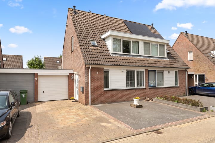 Horst 27 59 in Lelystad foto