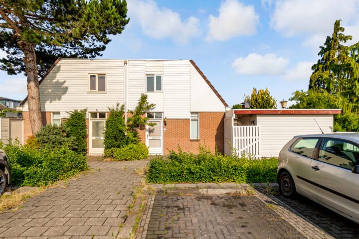 Horst 37 31 in Lelystad foto