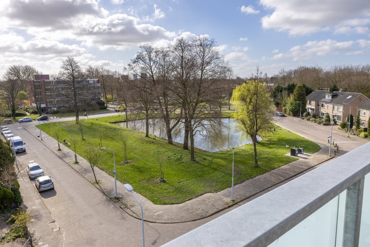 Horstermeerstraat 44 in Hoofddorp foto