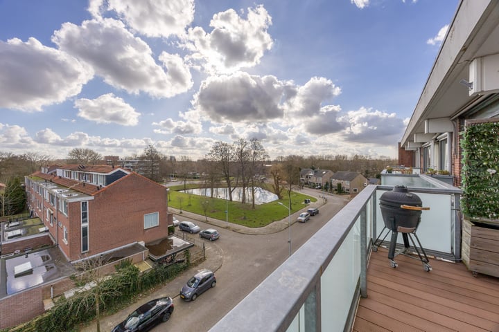 Horstermeerstraat 48 in Hoofddorp foto
