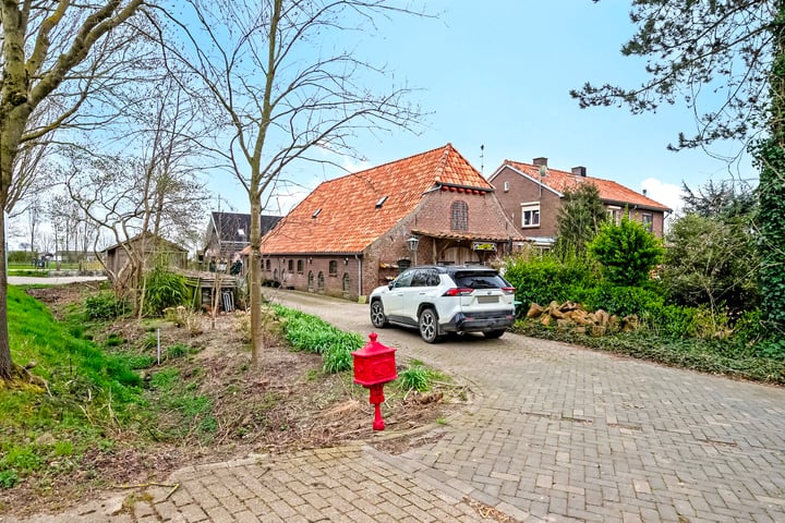 Horstweg 3 in Dodewaard foto