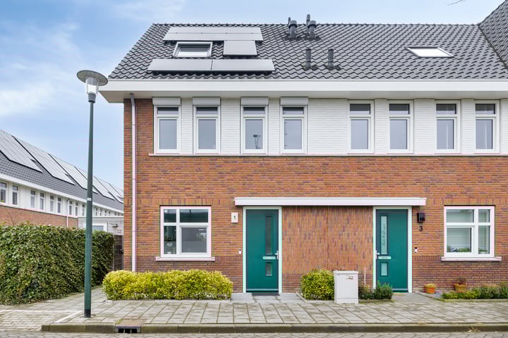 Houtblazersstraat 1 in Eindhoven foto