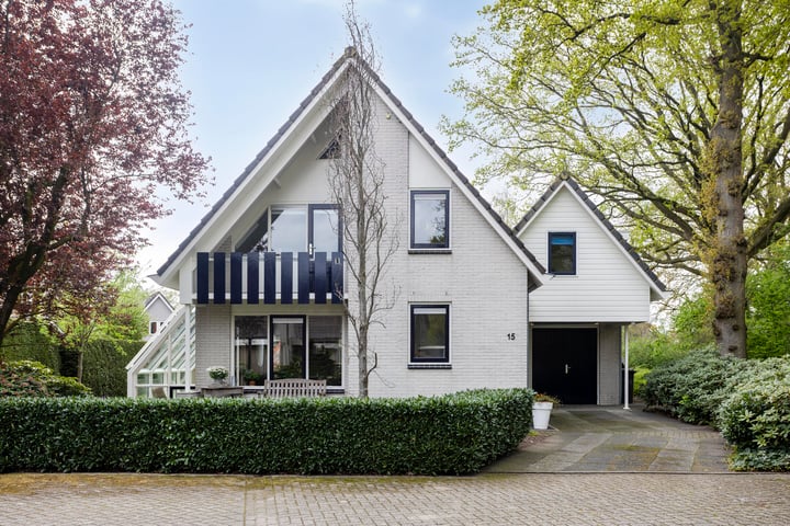 Houtduif 15 in Raalte