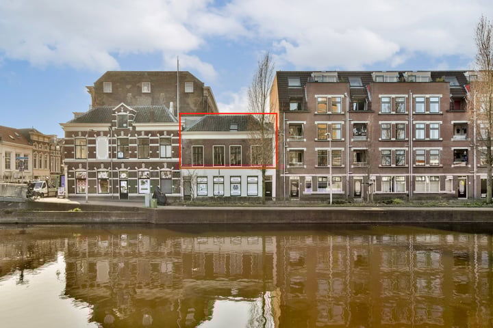 Houtmansgracht 1 in Gouda foto