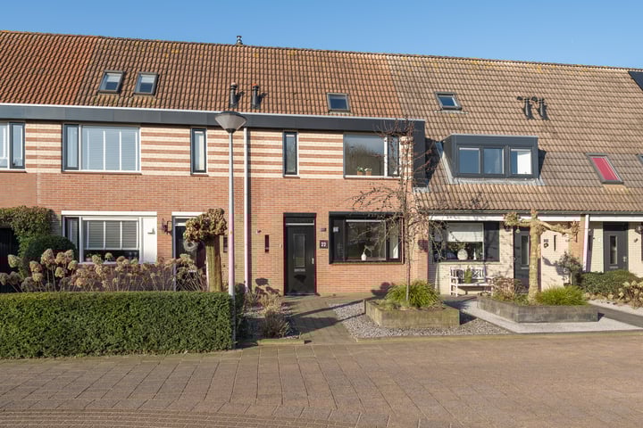 Houtwal 22 in Barneveld foto