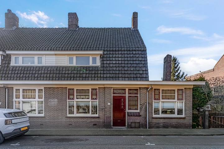 Hoveniersweg 75 in Tiel foto