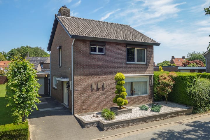 Hubertusstraat 25 in Beek