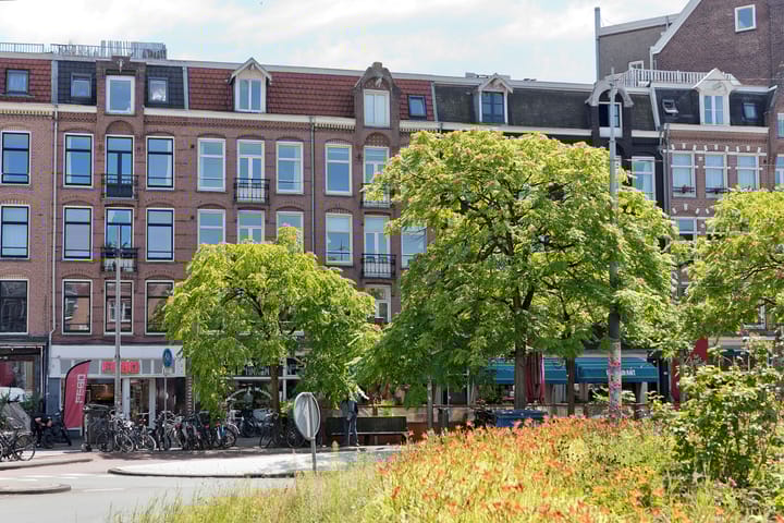 Hugo de Grootplein 7-1 in Amsterdam