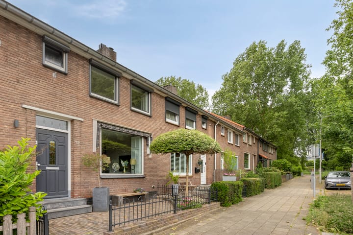 Hugo de Grootstraat 12 in Arnhem foto