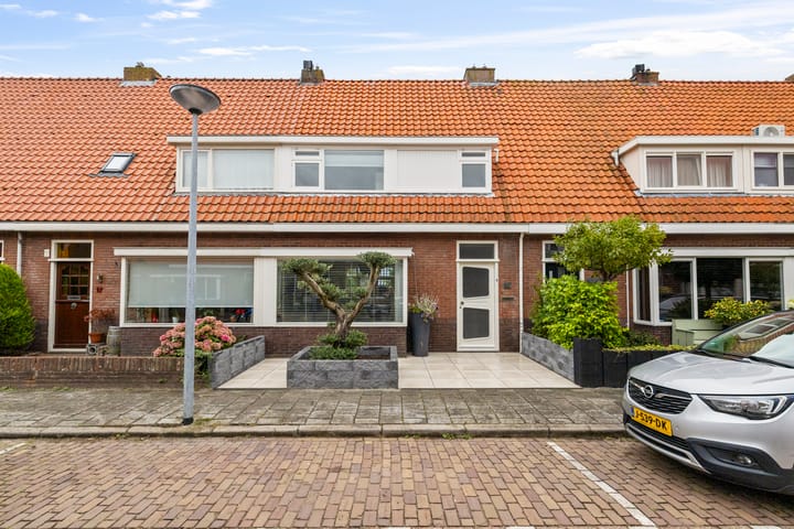 Foto van woning Hugo de Grootstraat 19, Den Helder