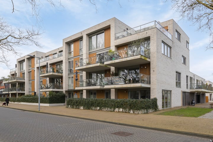 Hugo de Grootstraat 77 in Schiedam foto