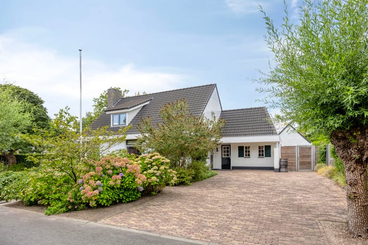 Foto van woning Hugo Thijssensplein 1, Beek en Donk