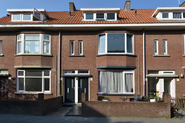 Hugo Verrieststraat 99B in 's-Gravenhage foto