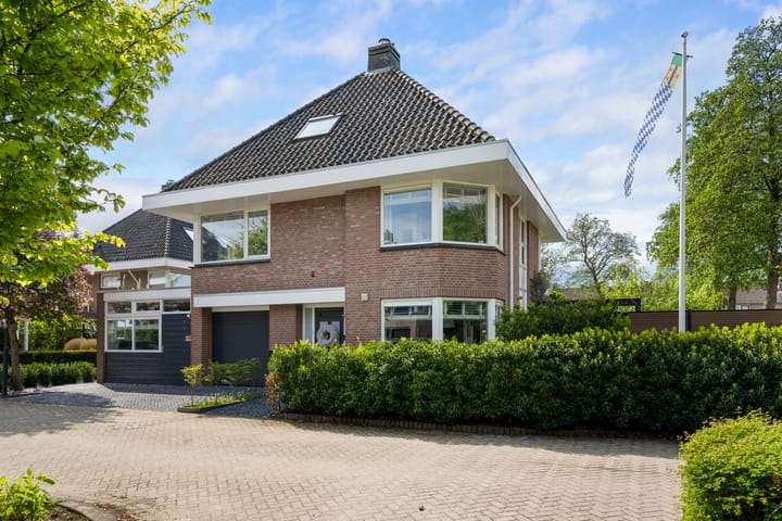 Huibert van der Hoekpln 1 in Mijnsheerenland foto