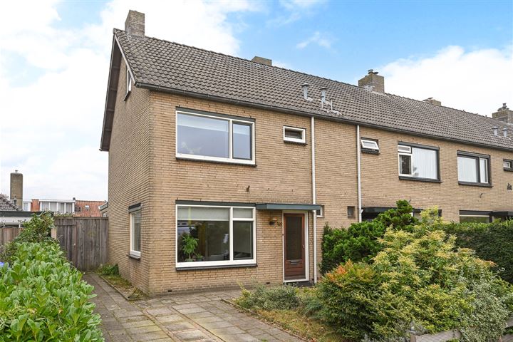 Huibert van Eijkenstraat 45 in Naarden foto