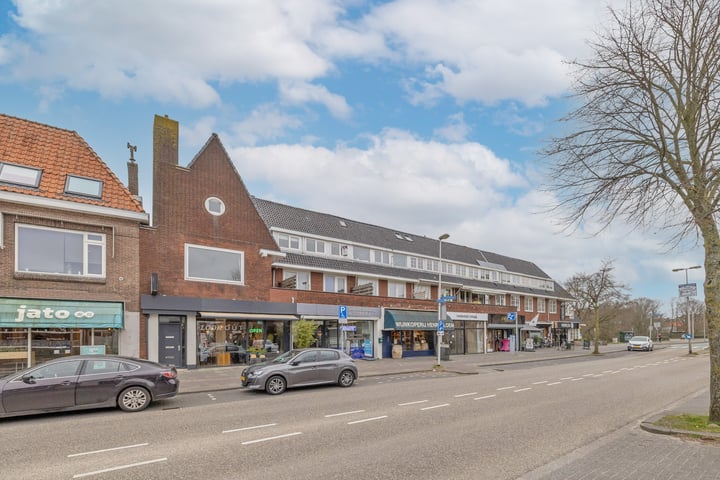 Huizerweg 43B in Bussum foto