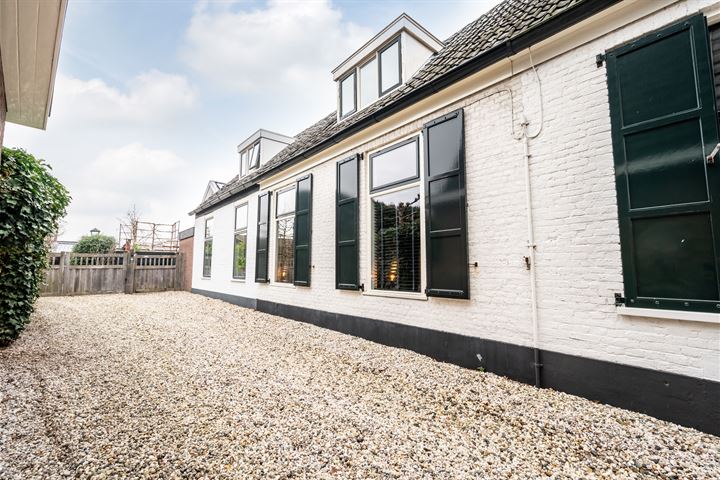 Hulweg 24 in Huizen foto