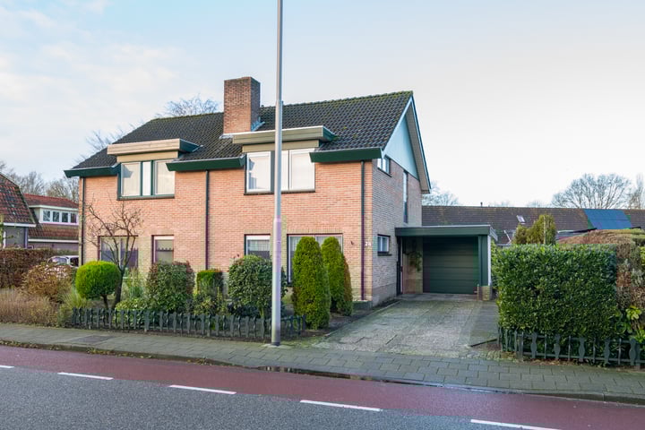 Hummeloseweg 24 in Hengelo (Gld) foto