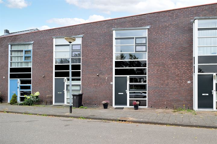 Humsterlandlaan 26 in Groningen foto