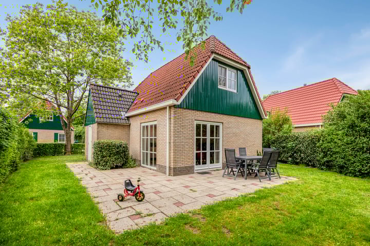 Hunerwold State 82 in Wateren