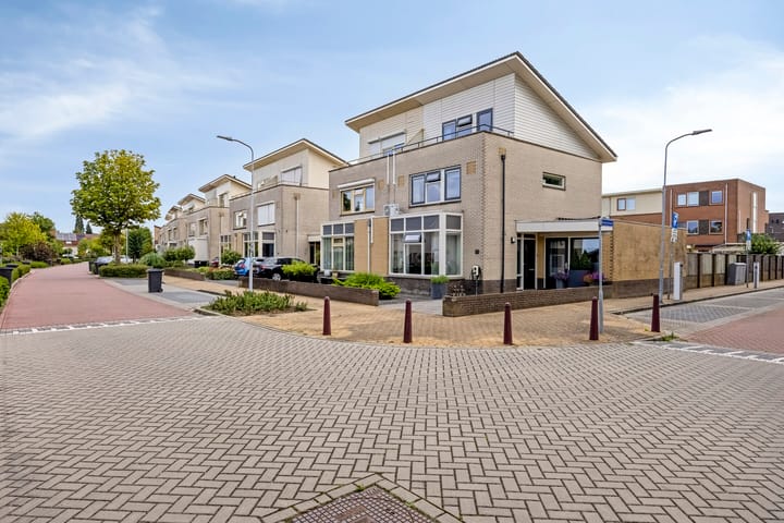 Hunneschansallee 47 in Duiven foto