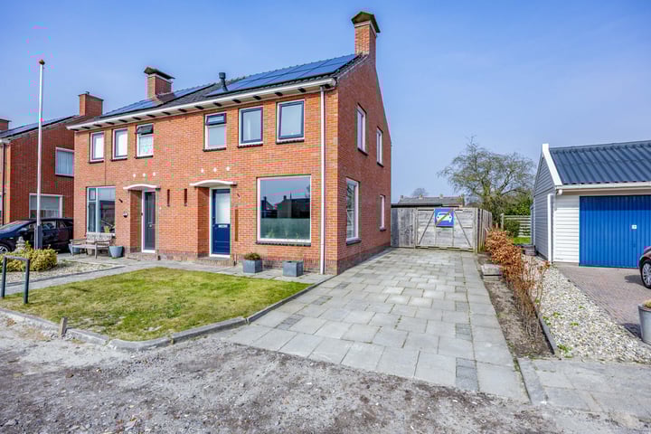 Hunsingoweg 2 in Uithuizen foto