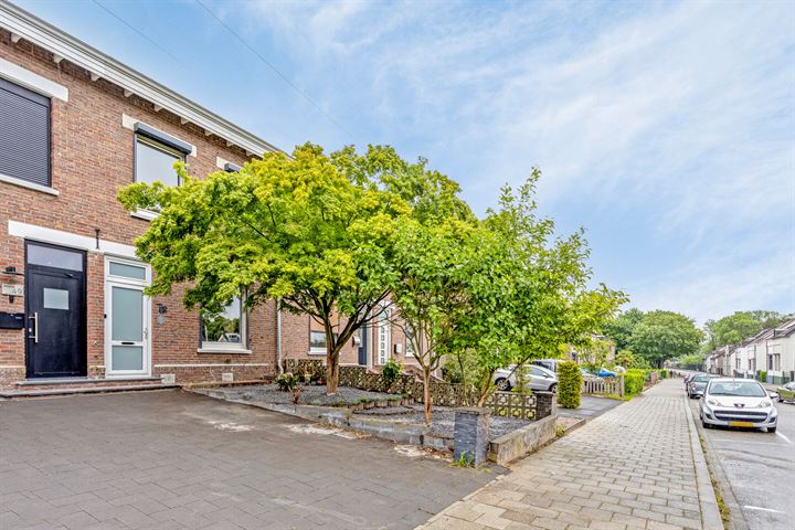 Huskensweg 51 in Heerlen foto
