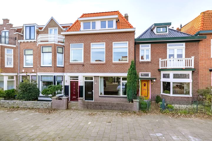 Huygensstraat 10 in IJmuiden foto
