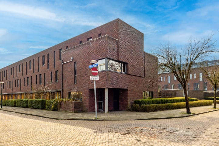 Hyacinthstraat 104-26 in Groningen foto