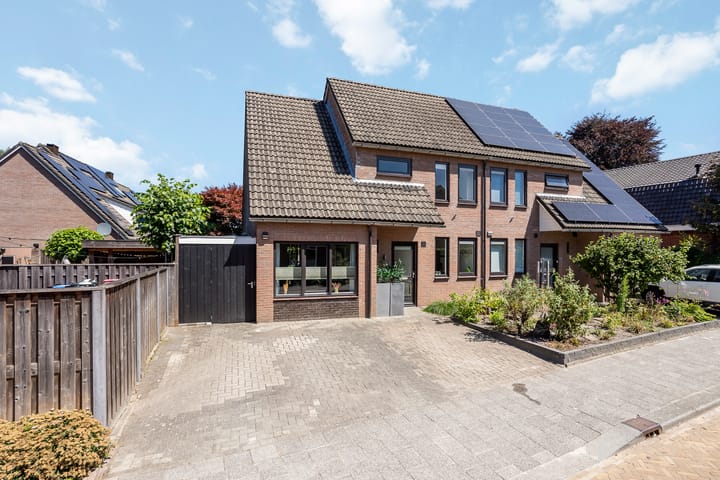 Hyacinthstraat 98 in Oldenzaal foto