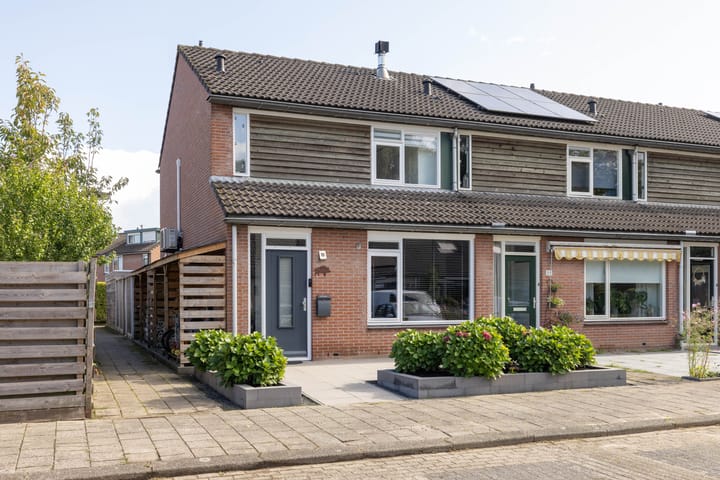 Ida Wassermanstraat 57 in Hengelo foto