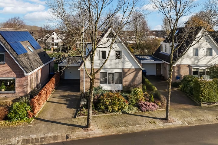 Idzerdastins 89 in Leeuwarden foto