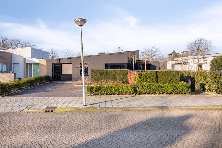 Iepelaar 11 in Someren foto