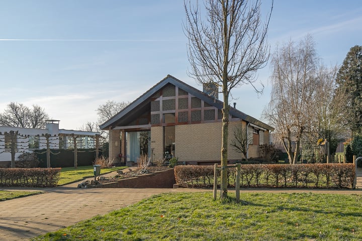 Iepenlaan 20 in Bunde foto