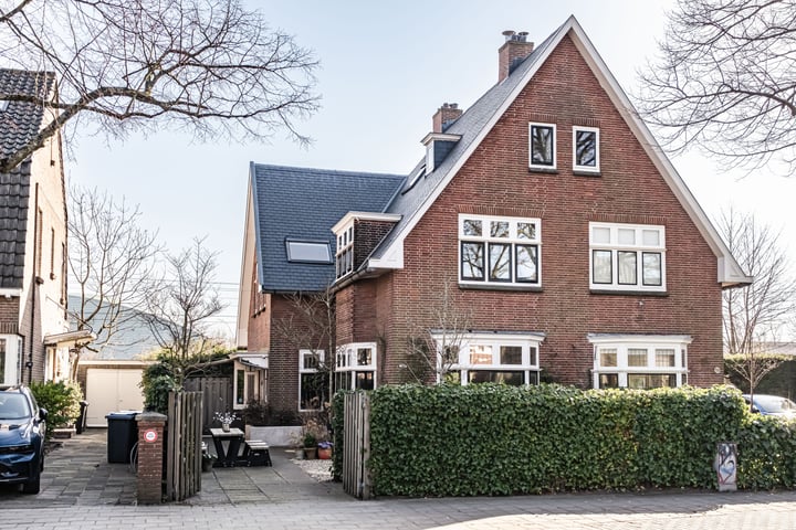 Iepenlaan 32 in Bloemendaal