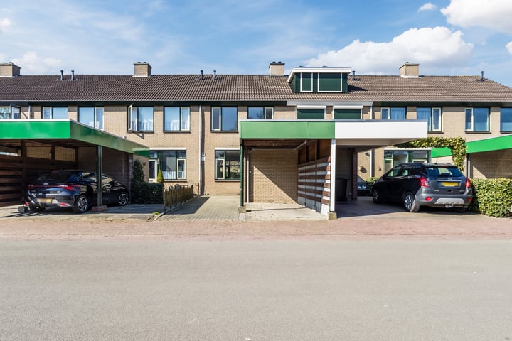Iepenlaan 8 in Duiven foto