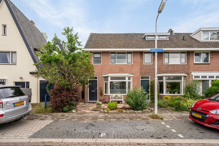 Iepenstraat 5 in Krommenie foto