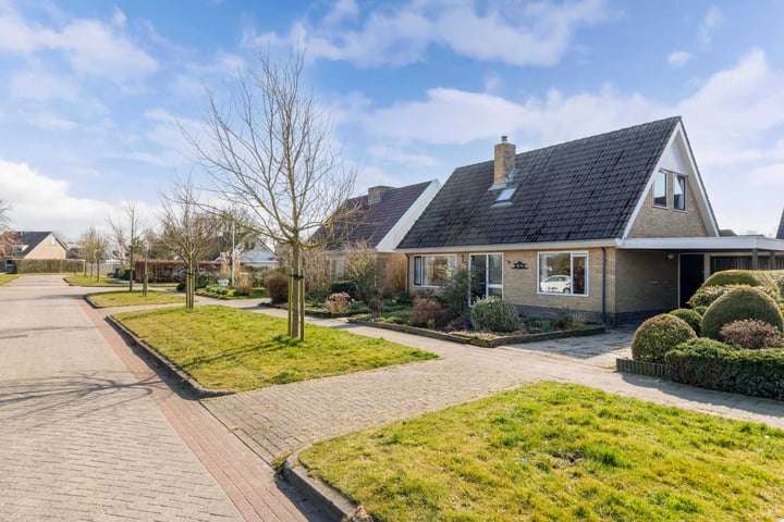 Iisbaenstrjitte 4 in Winsum foto
