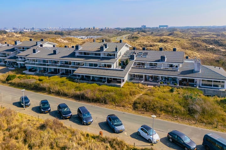 IJmuiderslag 77 in IJmuiden foto