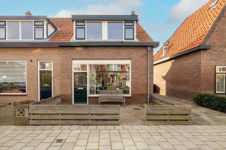 IJmuiderstraat 35 in Noordwijk foto