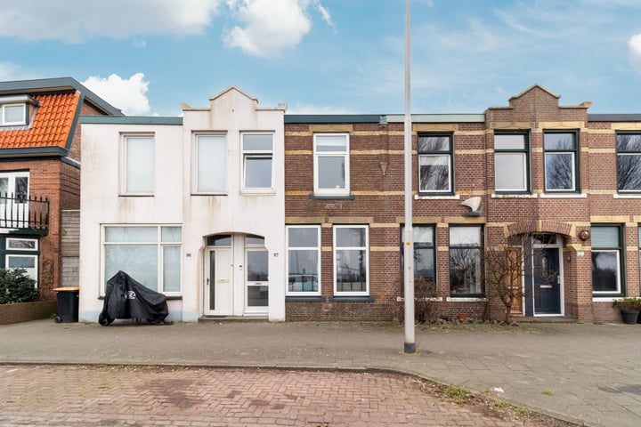 Foto van woning IJmuiderstraatweg 97, IJmuiden