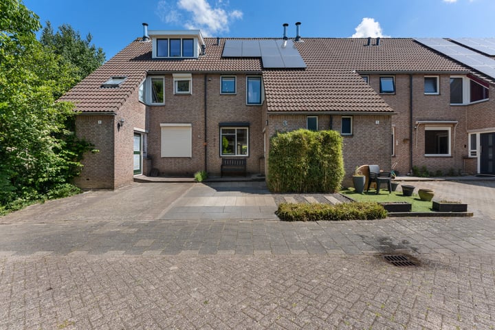 IJspolderweg 3 in Papendrecht foto